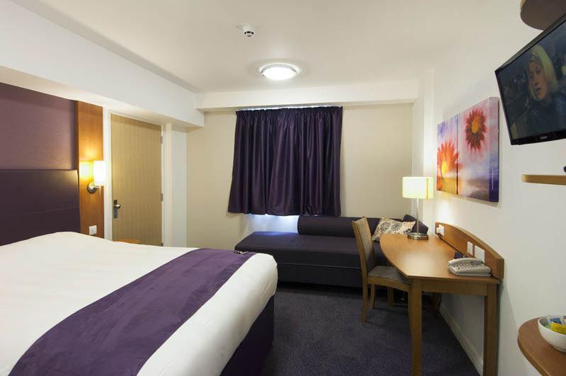Premier Inn Bristol East Emersons Green Coalpit Heath エクステリア 写真